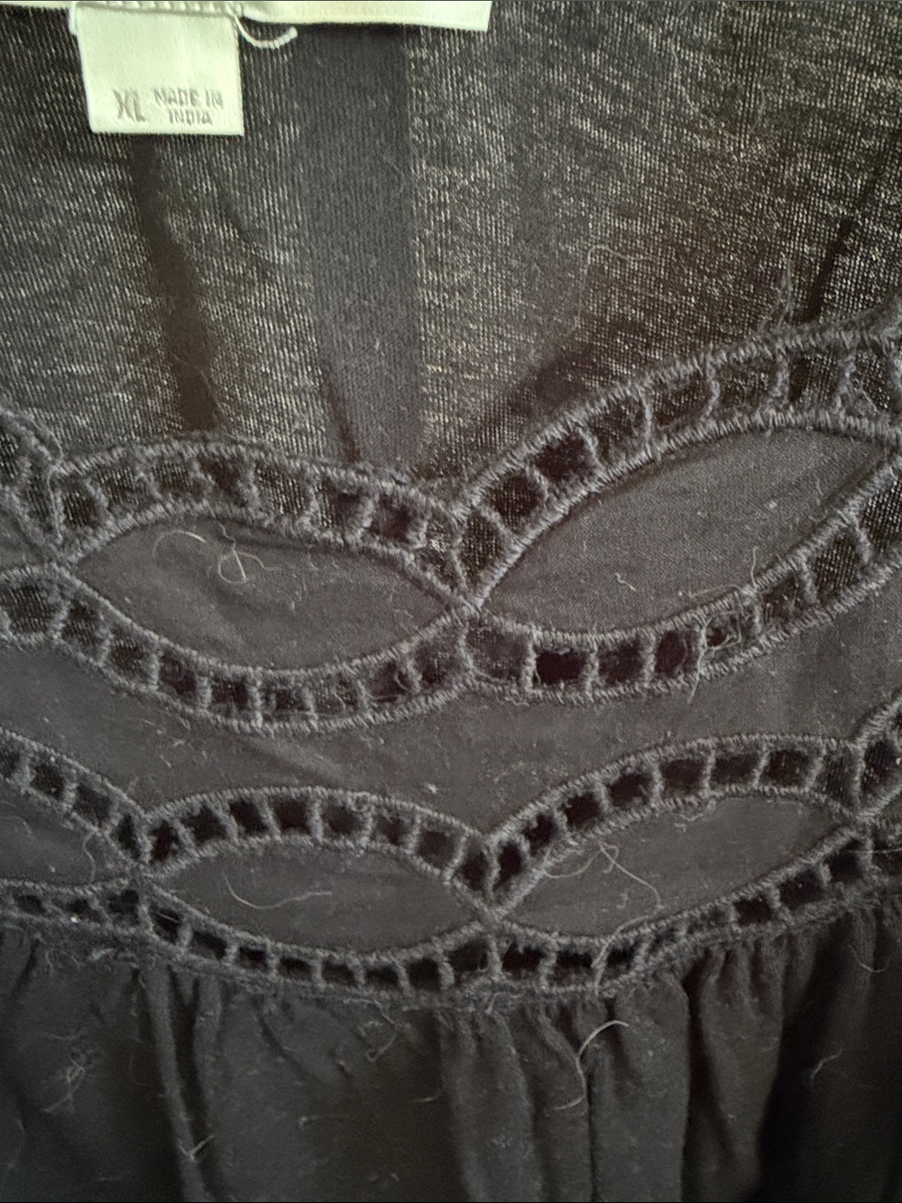 LOFT Black Crochet Yoke Sleeveless Camisole Top - Picture 3 of 4